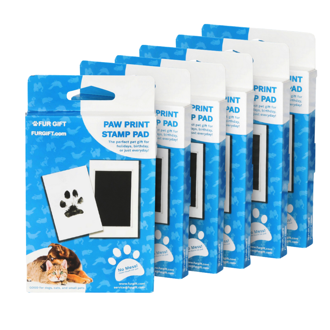Paw print wrapping paper with name for pet animal